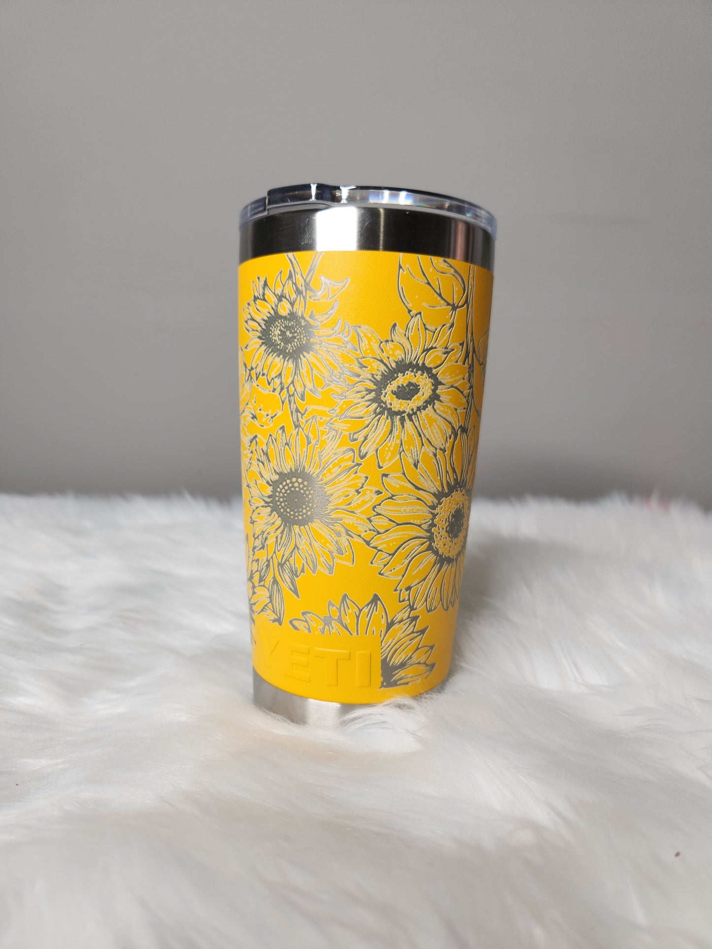 Sunflower engraved 20 oz yeti tumbler