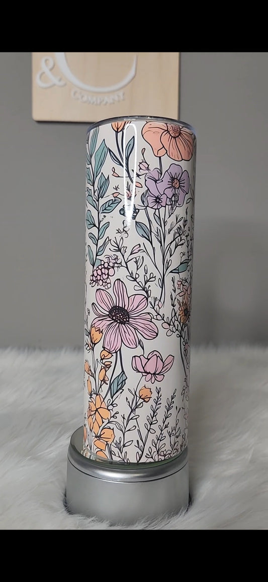 Hand drawn vintage floral tumbler